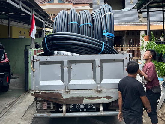 Laris Pipa HDPE (3) Laris Pipa HDPE (3)